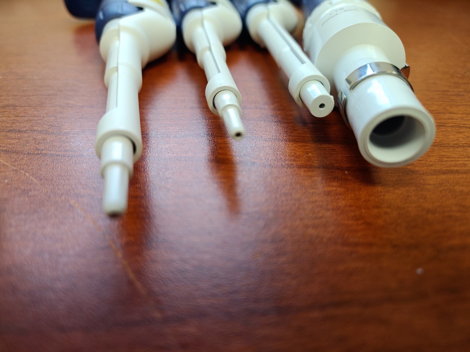 Set X4 Rainin Pipet-Lite LTS Pipette L10,L20,L200, L1000