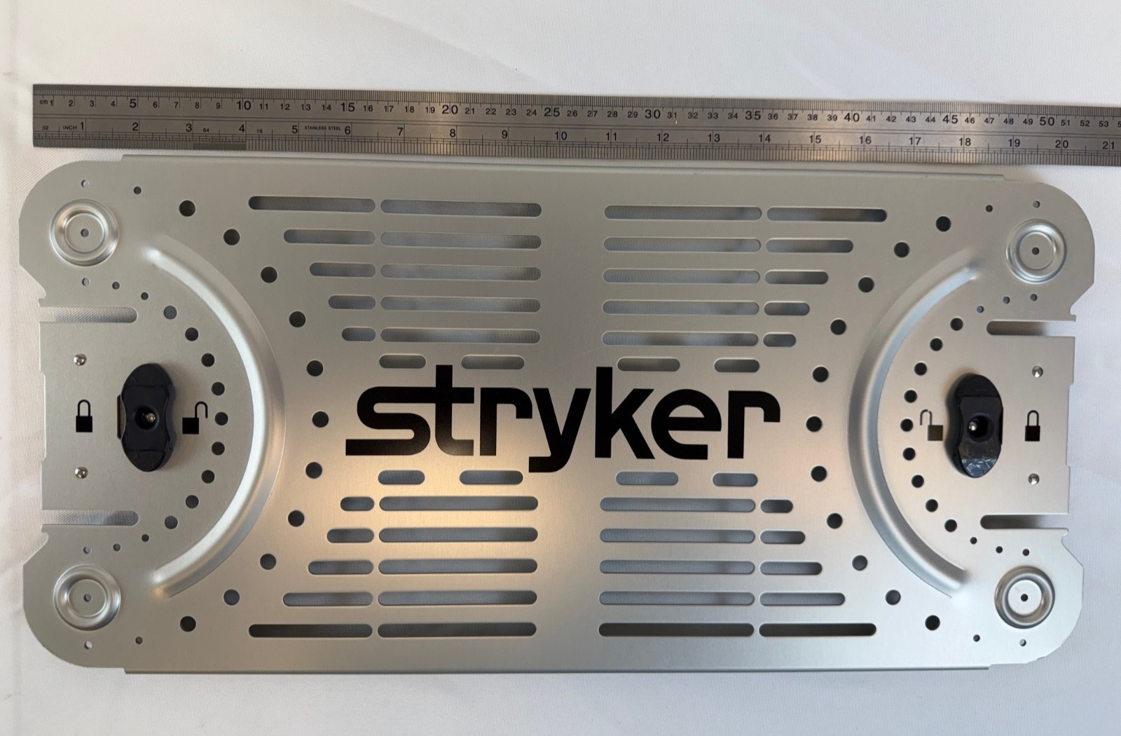 Stryker 6147-0-100 19.5″ x 10″ Orthopedics Sterilization Lid Trauma