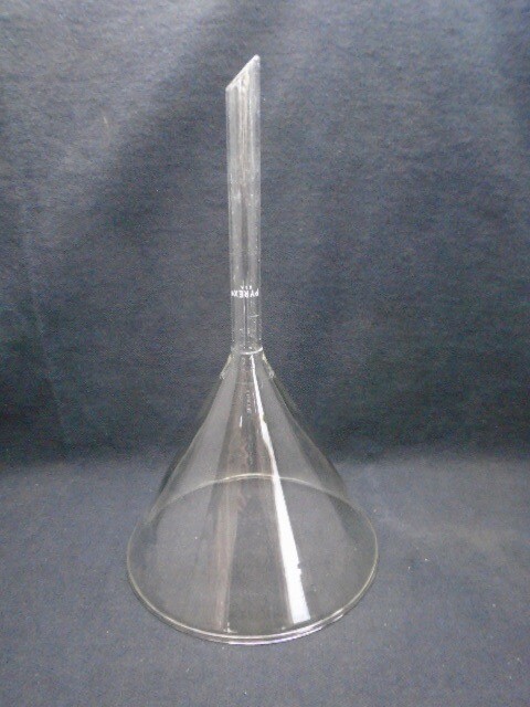 CORNING PYREX 147mm ID Glass 60° Angle Filling Funnel 10-1/4” OAH 15mm OD Stem
