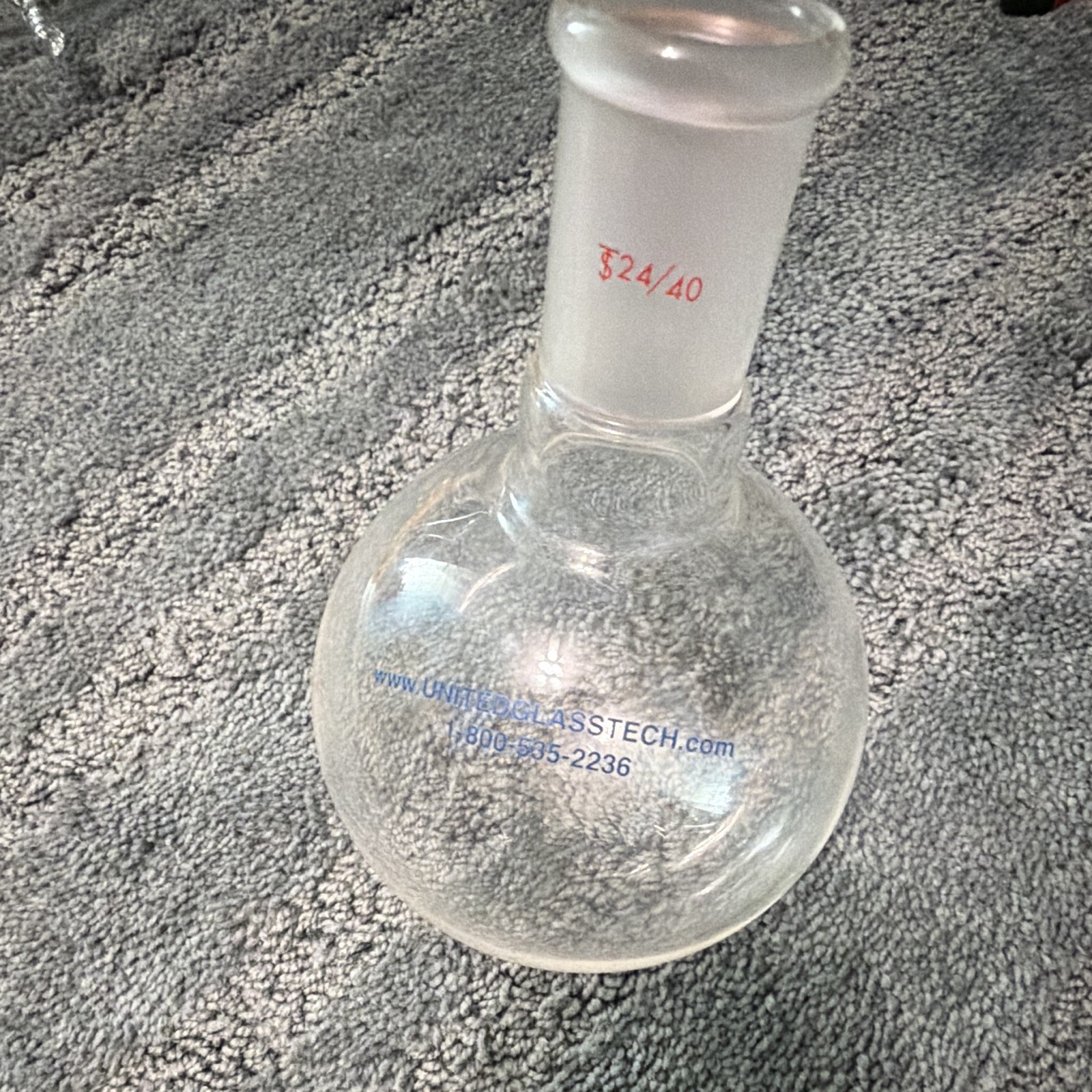 United Glass Tech 24/40 Glass Round Bottom Flask for Physical Laboratory Use
