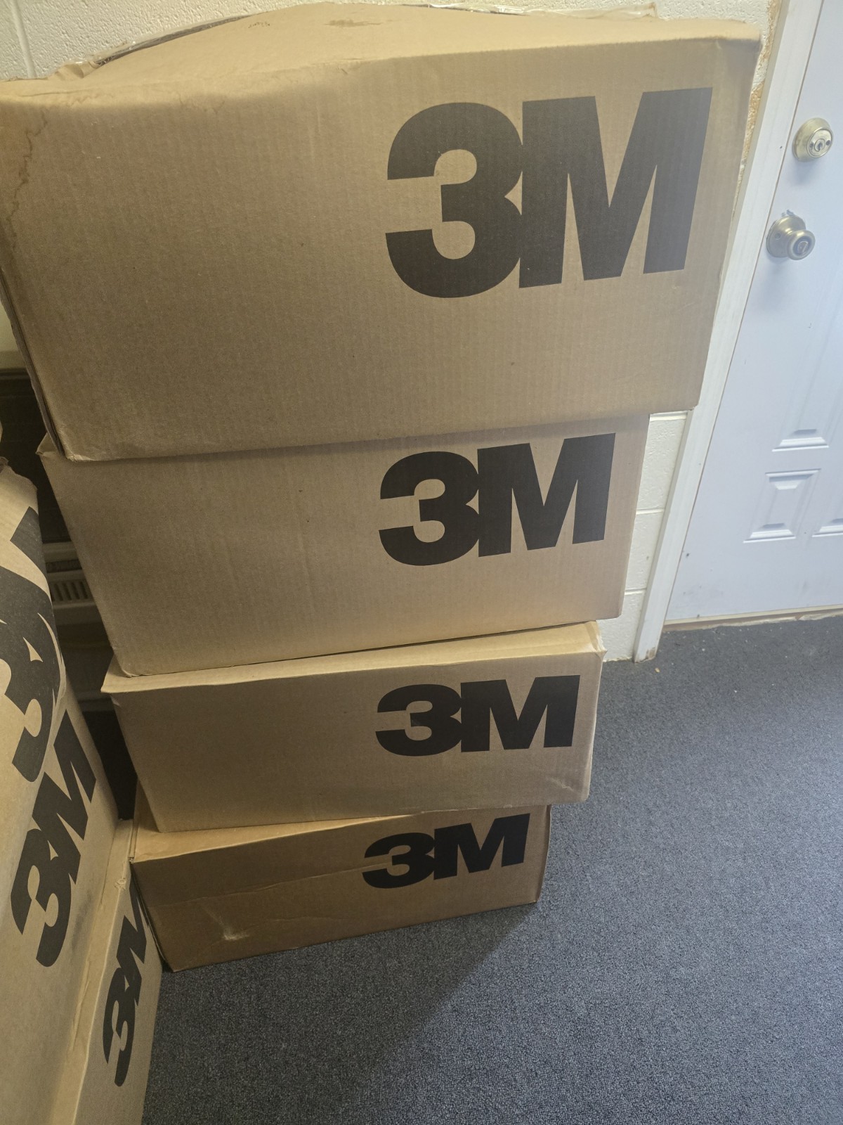 Case of 440 3M Aura 9205+ N95 NIOSH Approved individually sealed Masks