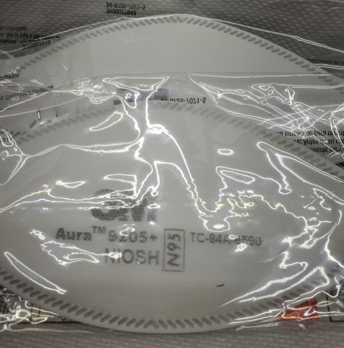 (10 Pack) 3M Aura 9205+ N95 NIOSH Particulate Respirator & Surgical Face Masks