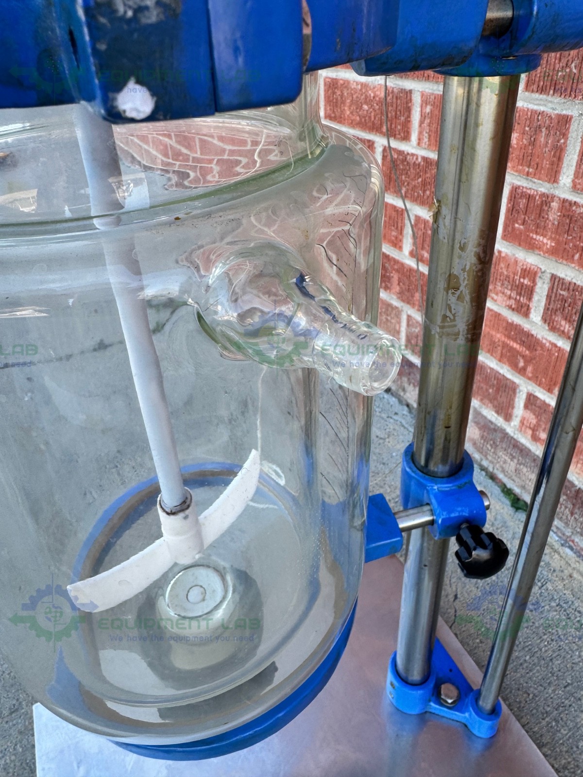 China 5 Liter Jacketed Glass Reactor w/ China Overhead Stirrer