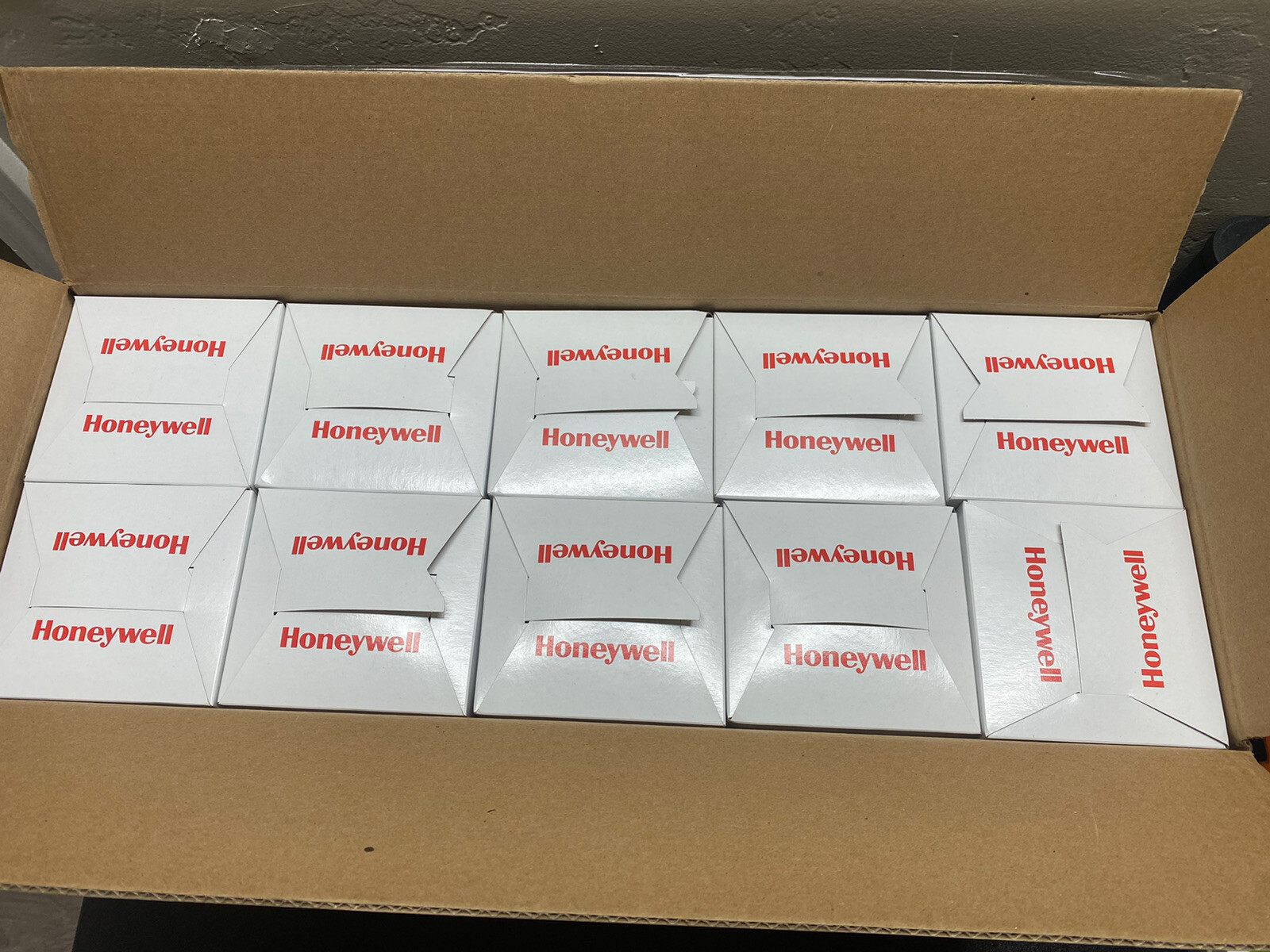 NEW 20O Pieces Honeywell DC300N95 Respirator Particulate Masks N95 NIOSH Approve