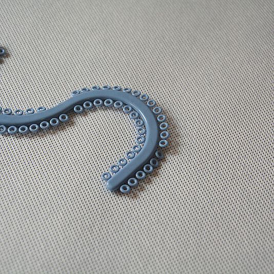 700 Pcs Dental Orthodontic Separtors Separate Tie Blue Molded Spacers S type