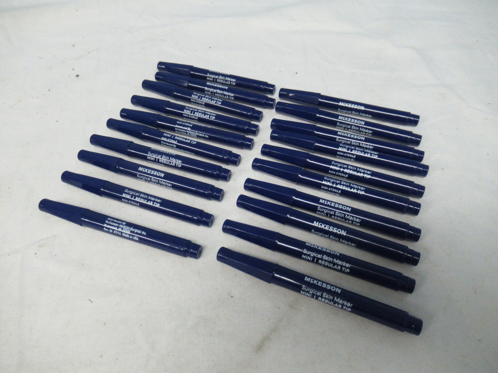 McKesson 19-1451 Surgical Skin Marker Mini Regular Tip Non-Sterile 20 Count (P1)