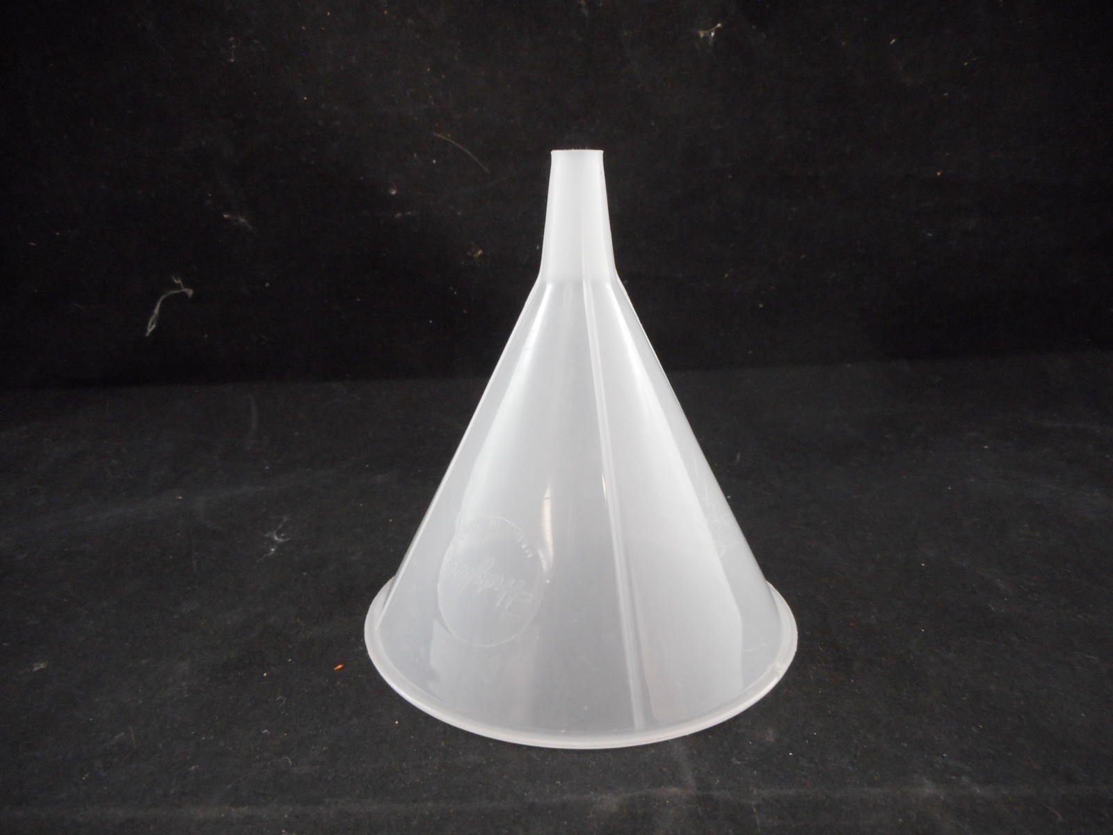HUTZLER Plastic 3-1/4″ 4oz Utility Filling Funnel 3.75” Height 0.376” Bottom OD