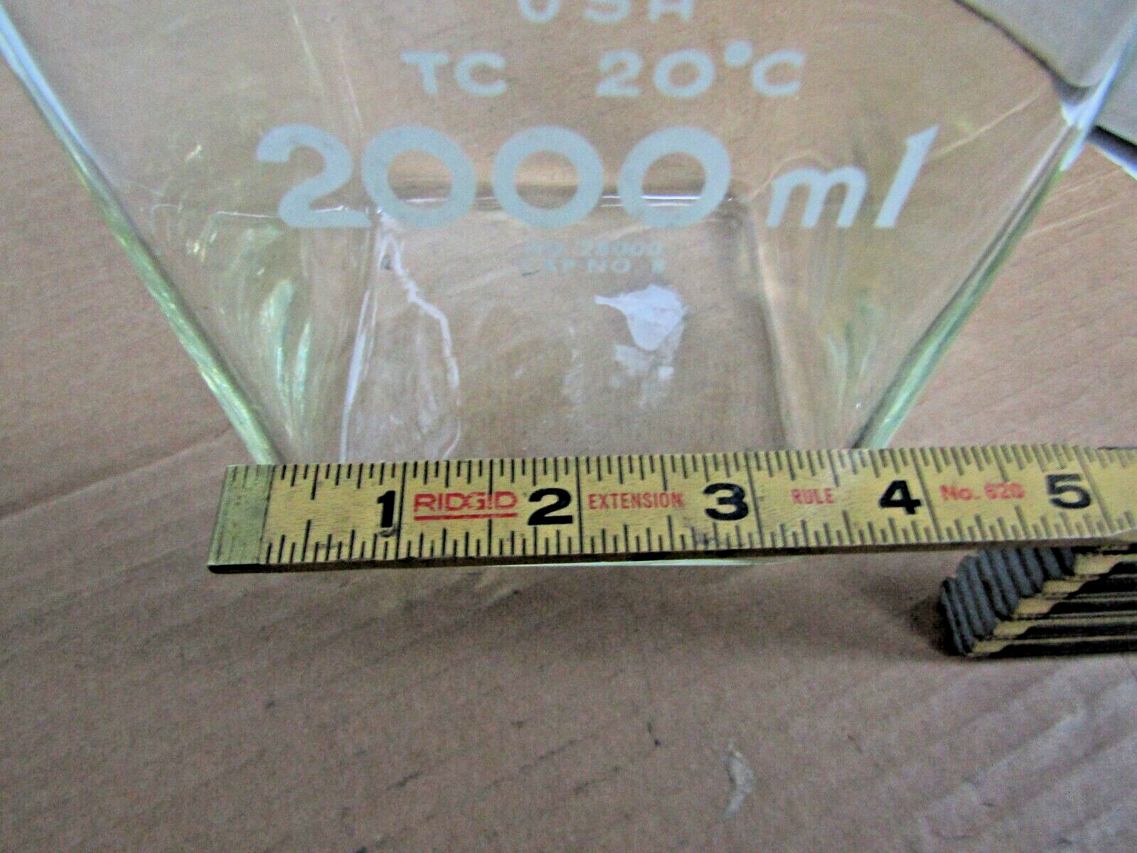 ✌️NEW KIMAX CLASS A SQUARE VOLUMETRIC FLASK 2000ml 28000-2000 WITH SNAP CAP
