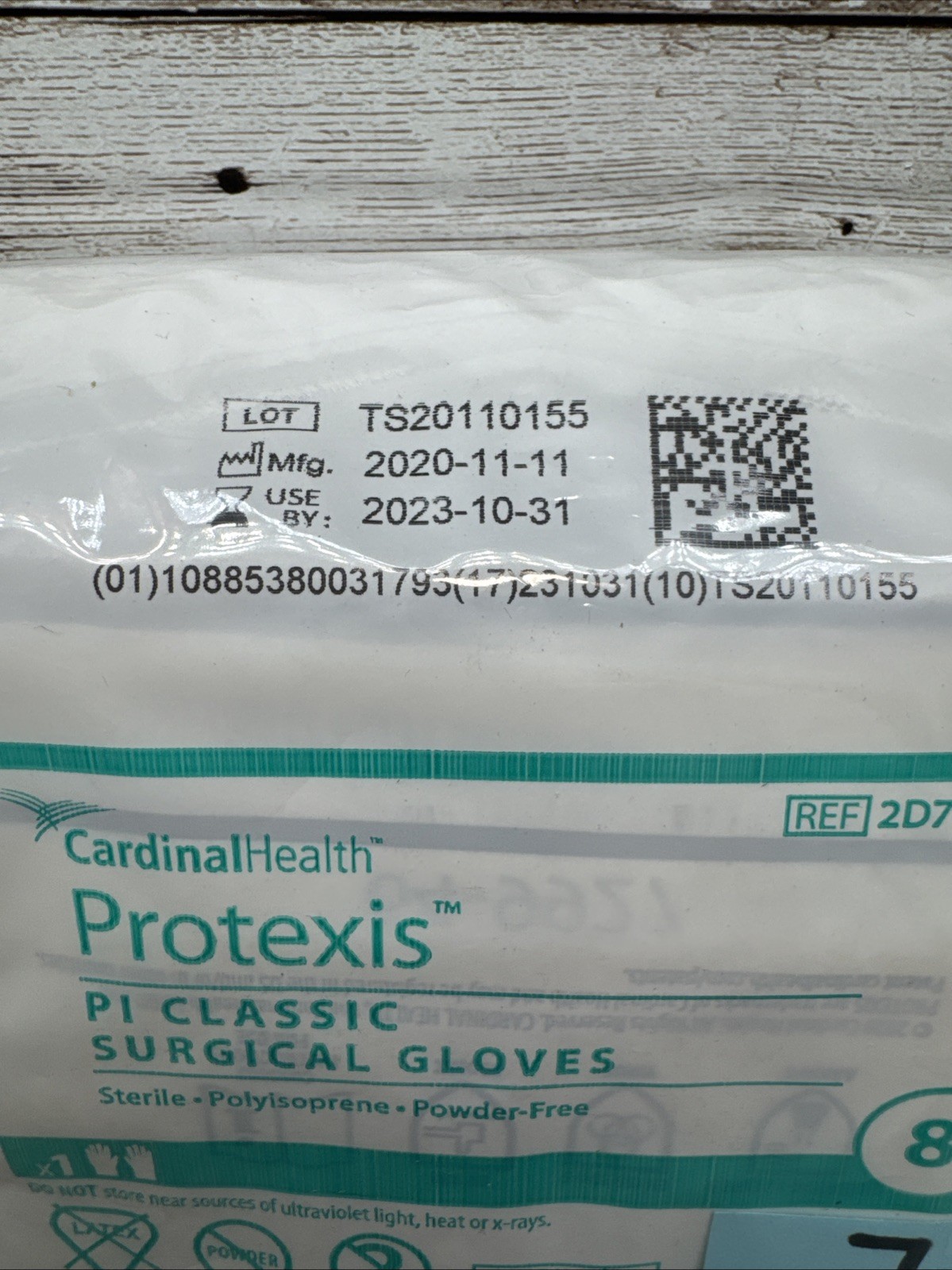 Protexis PI CLASSIC Surgical Glove Cardinal Health *7 Pair* Size: 8 *See Dates*