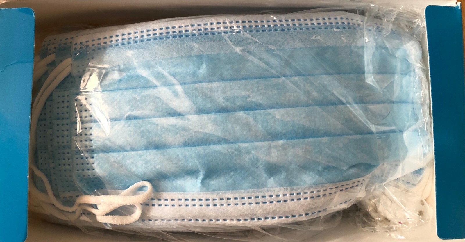 Disposable Face Masks 50 Pieces 3 Layer High Quality US Seller by Medicos Club