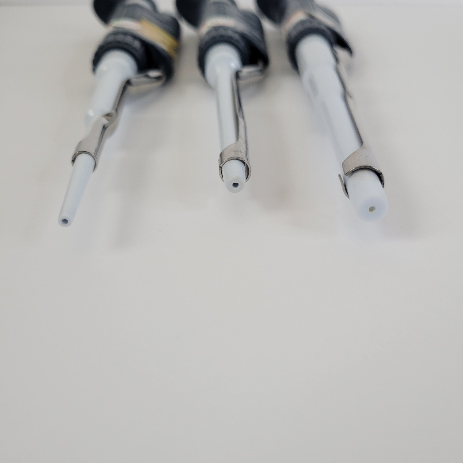 Gilson Pipetman Pipettes Set of 3 (P20, P200, P1000 µL) – Calibrated April 2026