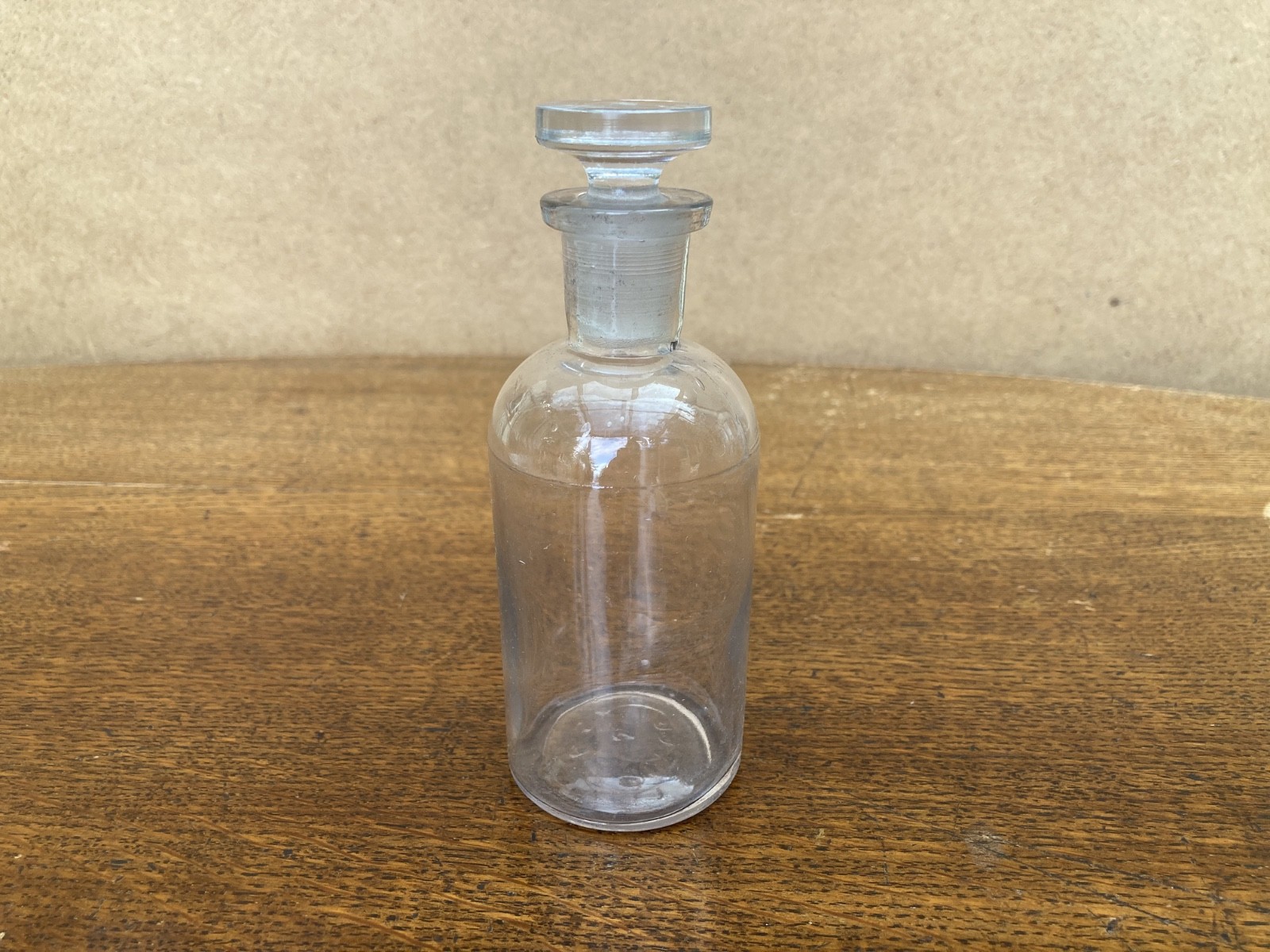 11 vintage laboratory glassware chemical bottles with stoppers