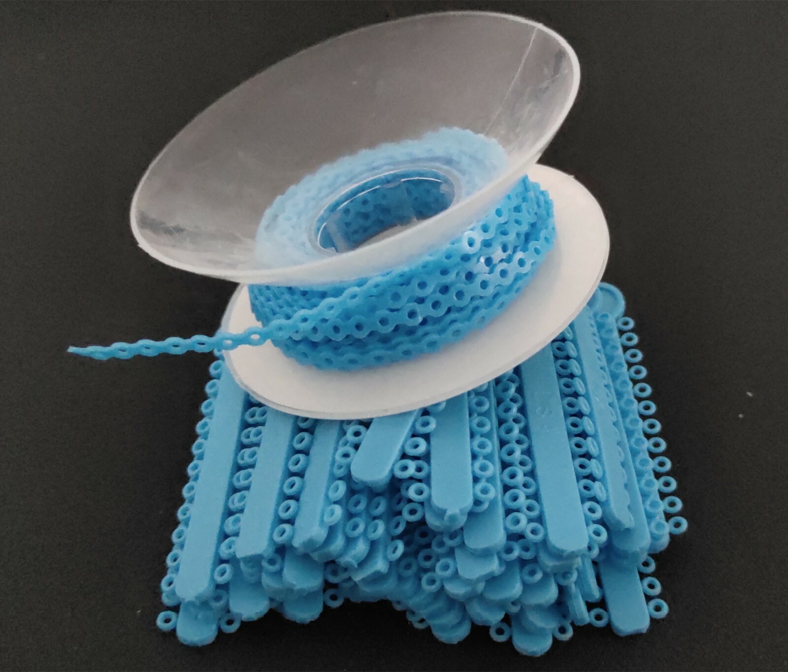 1 Pack Ligature Ties 1008Pcs &1 Pc Elastic Power Chain 15 Feet Short Light Blue