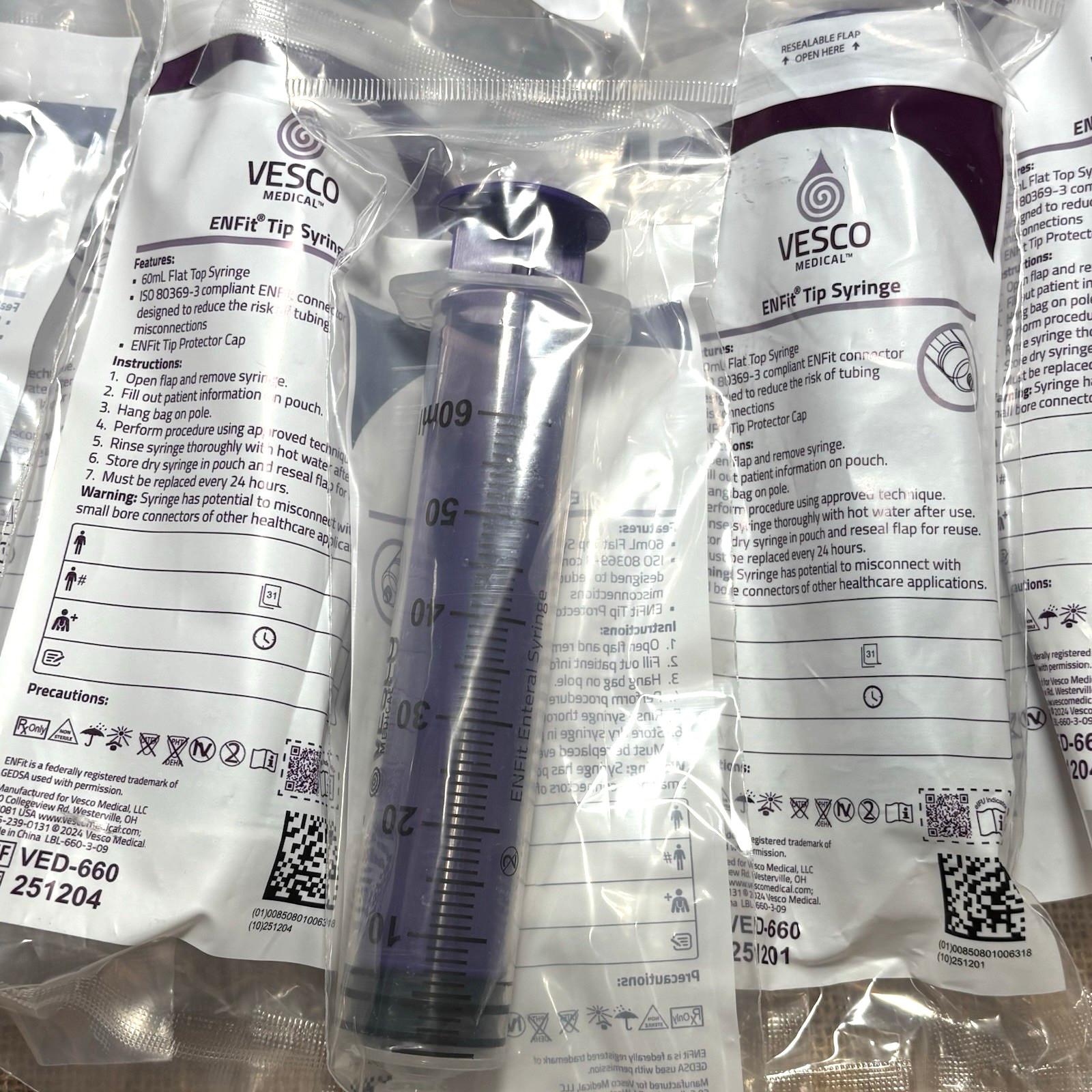 Lot of 25 Vesco ENFit Tip Syringe 60mL Flat Top VED-660 Tube Feeding Purple New