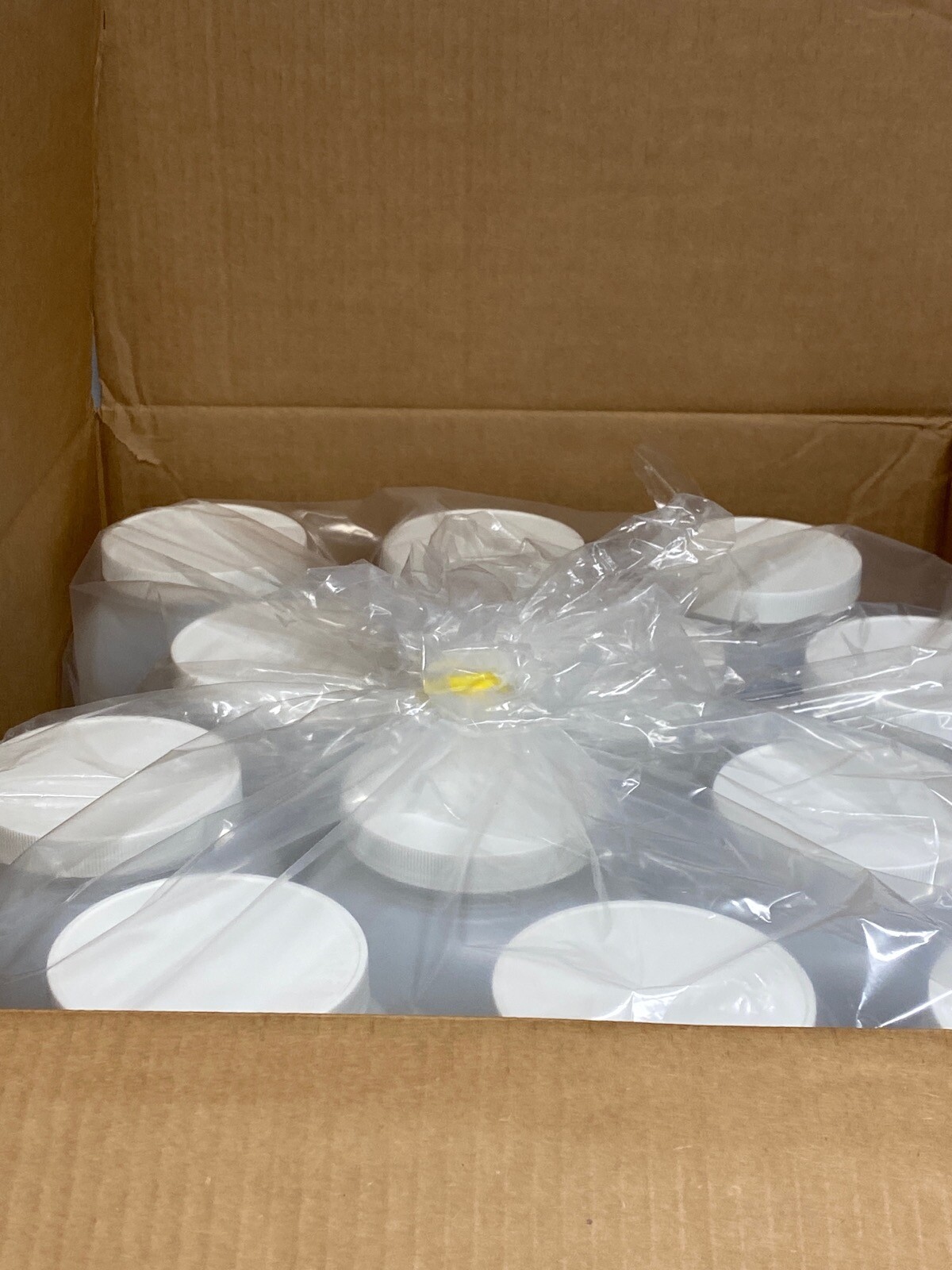 (24/Cs) THERMO 4000mL 4L Wide-Mouth HDPE Packer Bottles w/ Closures 112-4000BPC