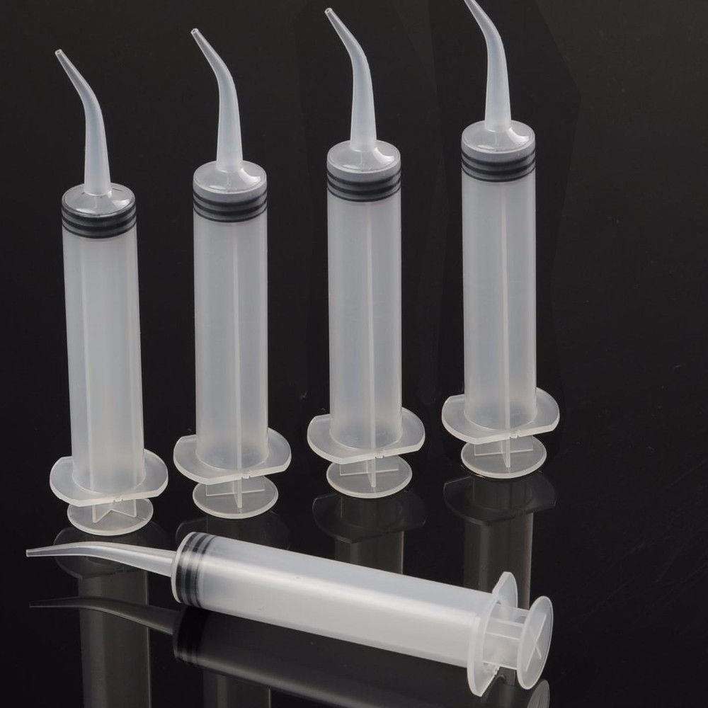Dental Utility Oral Disposable Irrigation Syringe Long Curved Tips 12ml (12cc)