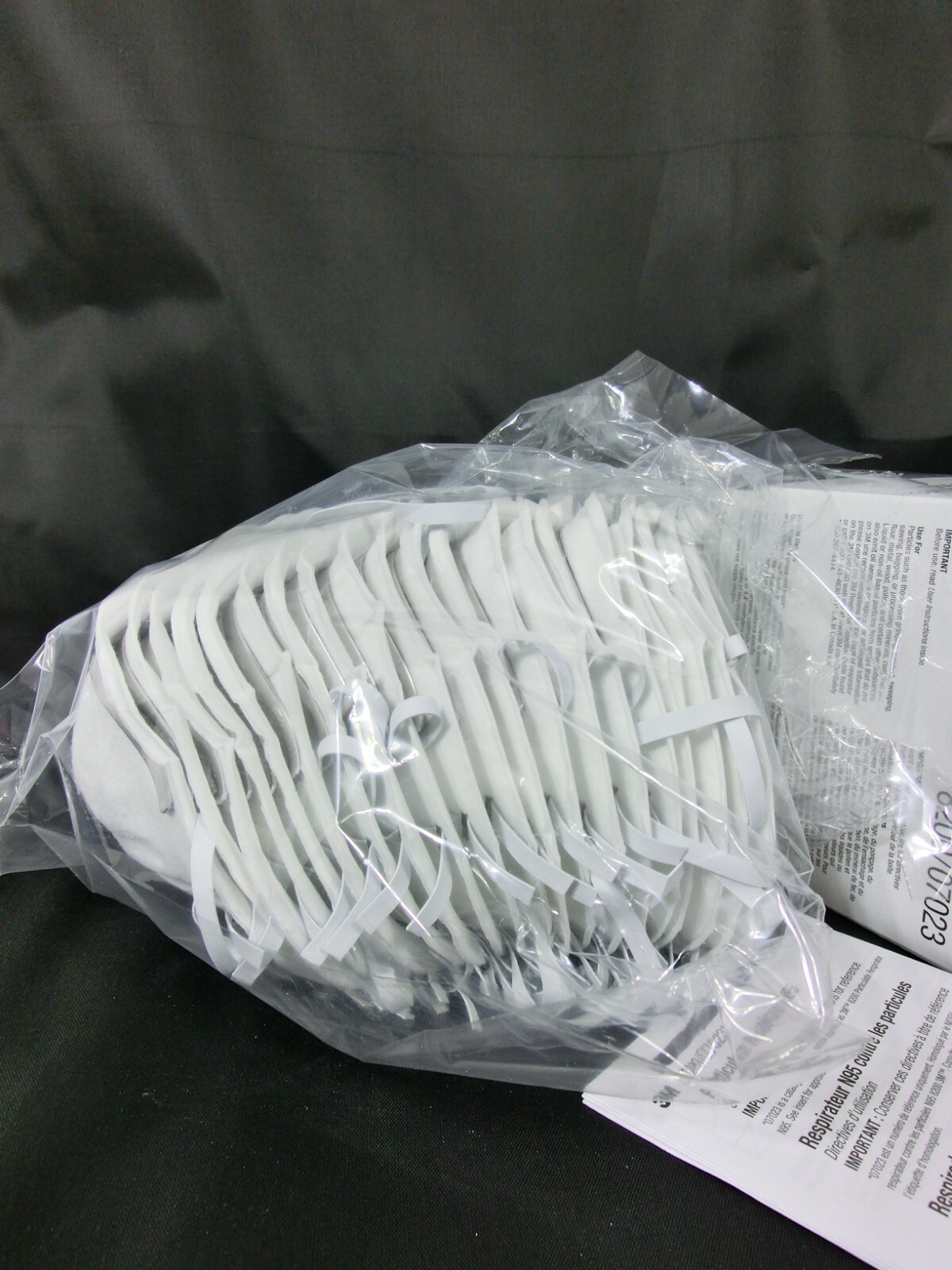1 CASE of 3M 8200 N95 Particulate Respirator Protective Sanding Grinding Masks