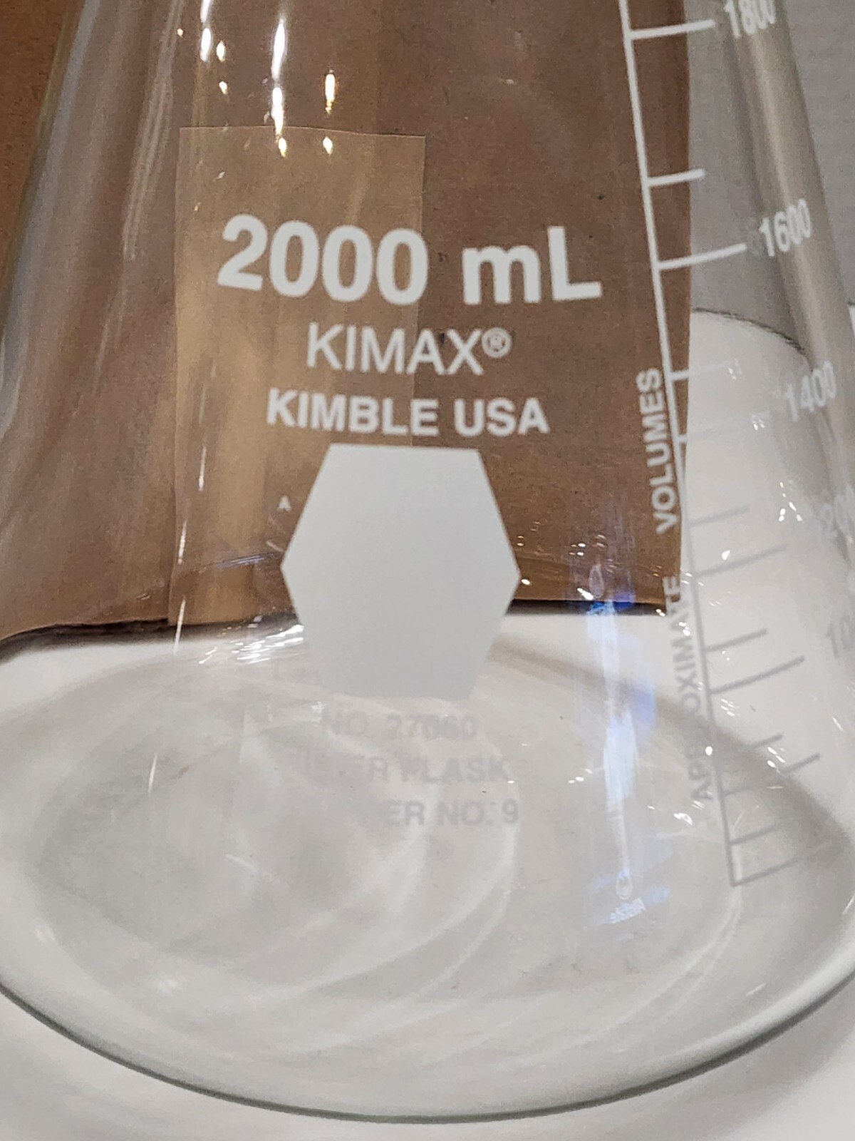BRAND NEW IN THE BOX KIMAX Kimble 2000mL Filter Flask 27060 Stopper No. 9..BIN2
