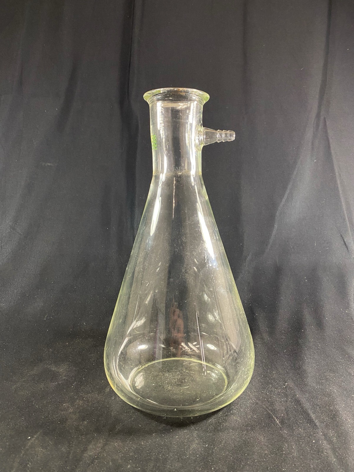 PYREX Glass 4000mL 4L Filter Erlenmeyer Flask Heavy Wall 5320-4L (1/Pk) B