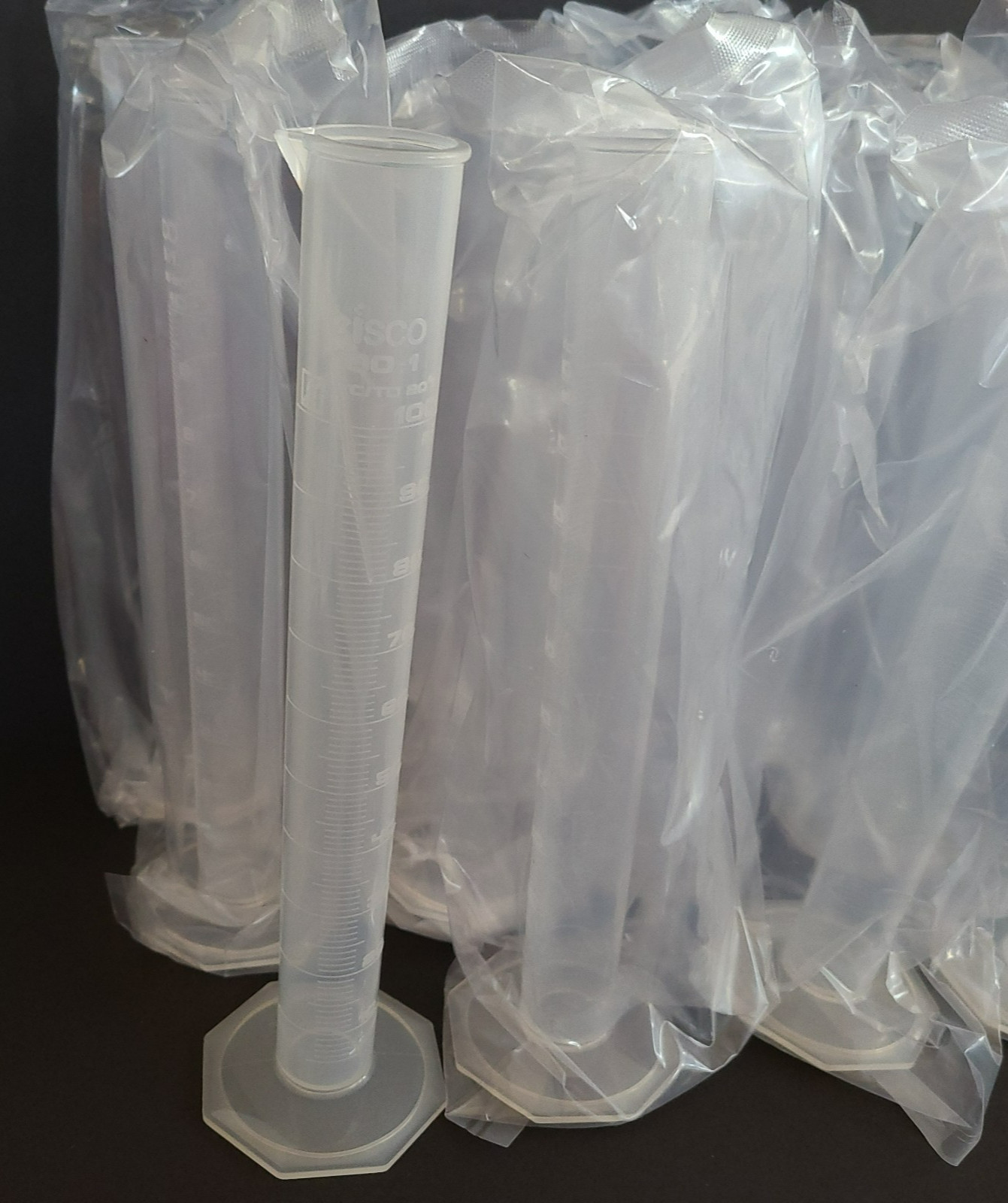 12 Eisco 100ml Plastic Measuring Cylinder Graduated Cylinder for Laboratory Test