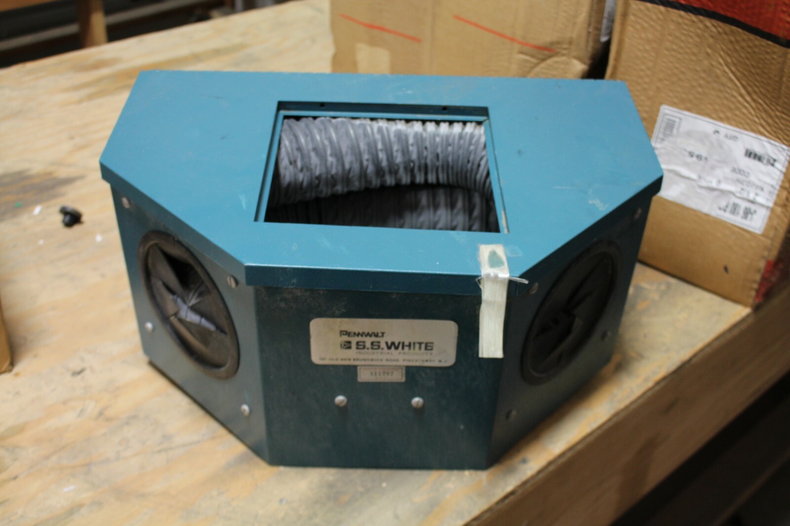 Pennwalt S.S. White Abrasive Box