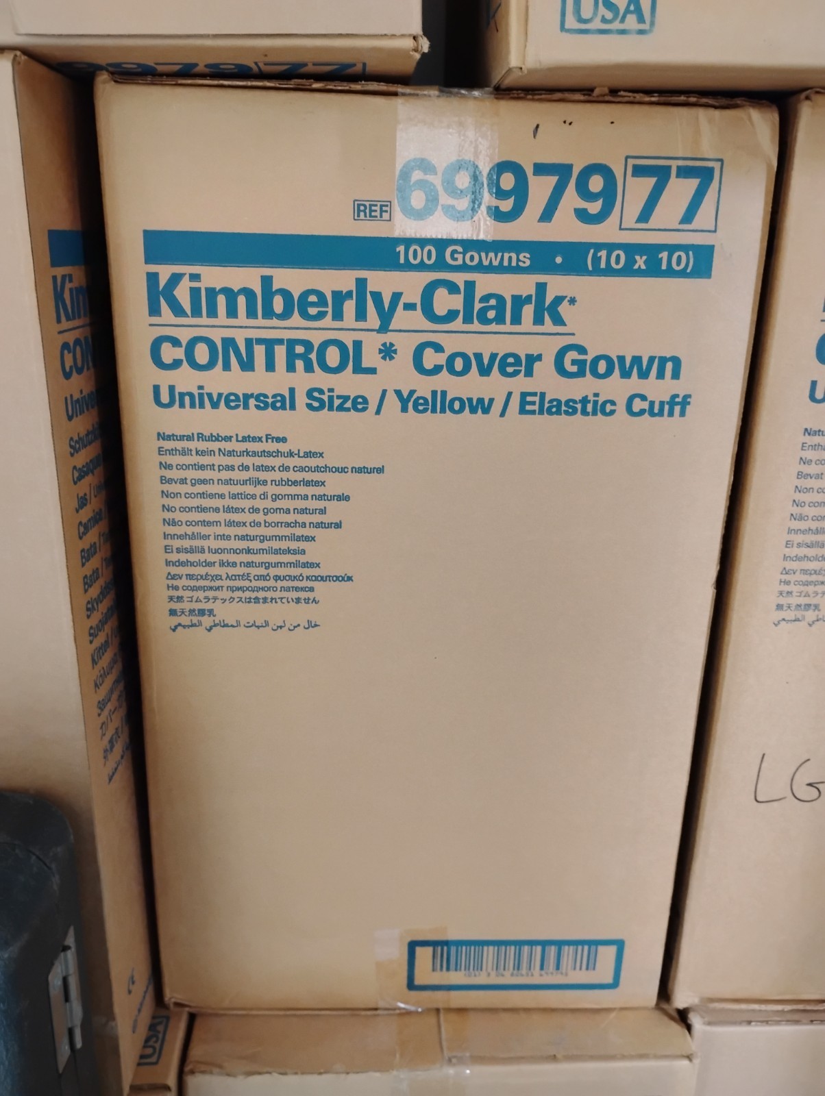 Box of 100 Kimberly-Clark Medical Cover Gowns – New